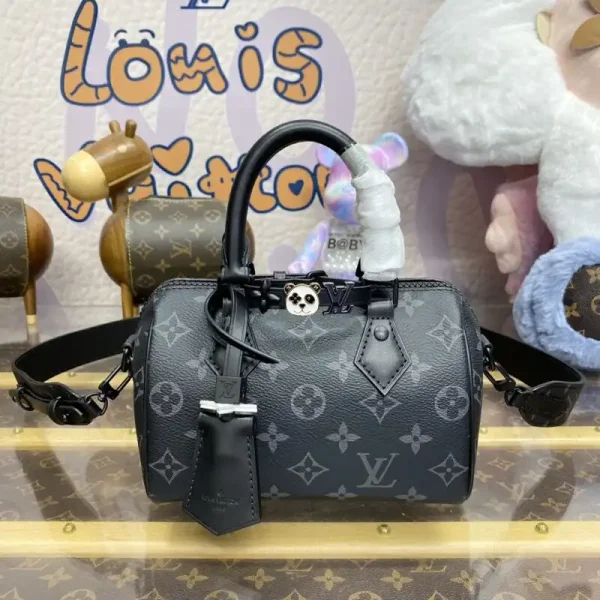 Louis Vuitton Speedy 18 Black