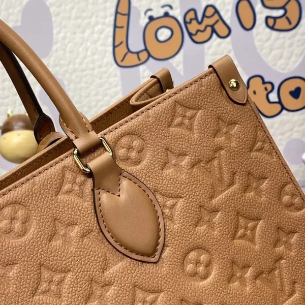 Louis Vuitton OnTheGo Brown - Image 5