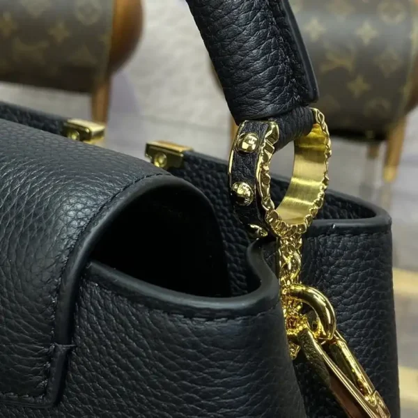 Loius Vuitton Capucines East West Black - Image 3