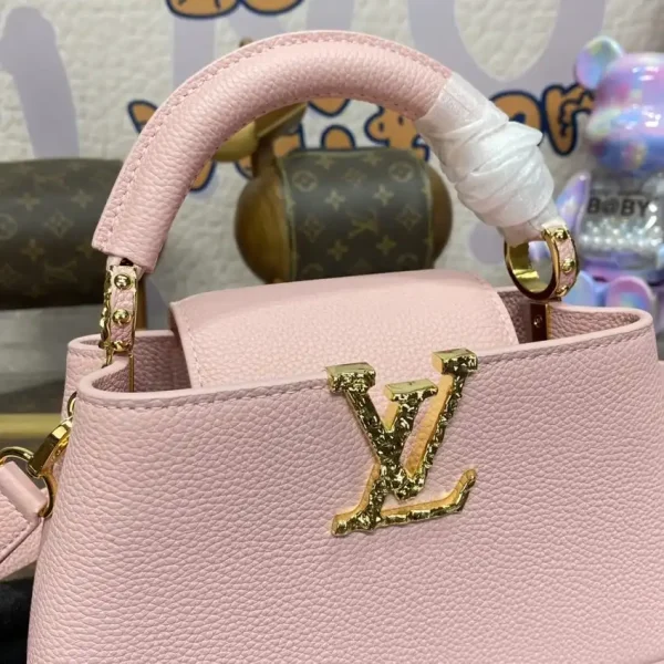Loius Vuitton Capucines East West Pink - Image 10