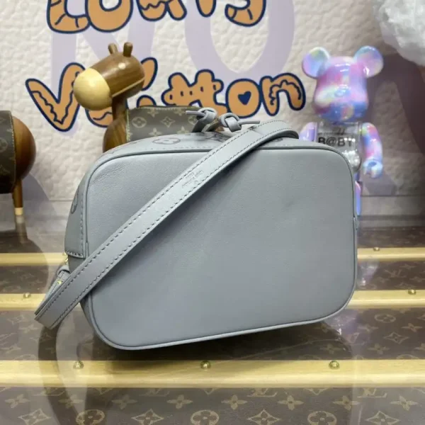 Louis Vuitton NeoNoe BB Silver - Image 8