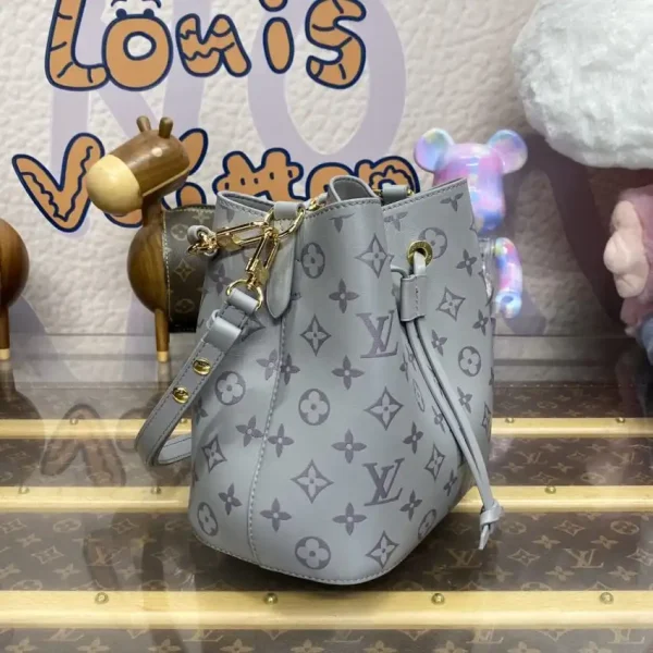 Louis Vuitton NeoNoe BB Silver - Image 10
