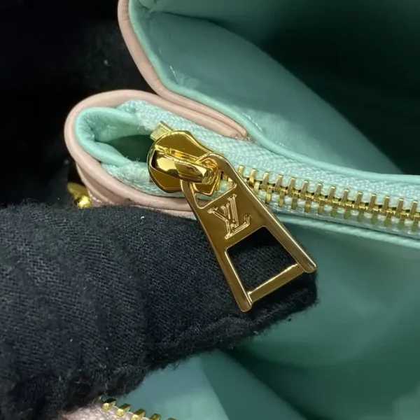 Louis Vuitton Coussin Pink - Image 12