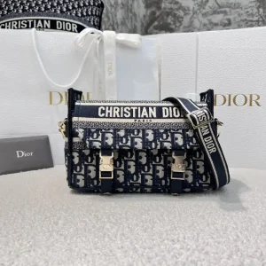 Dior Camp Oblique Embroidery