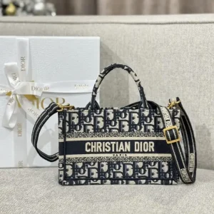 Dior Tote Book Mini CD