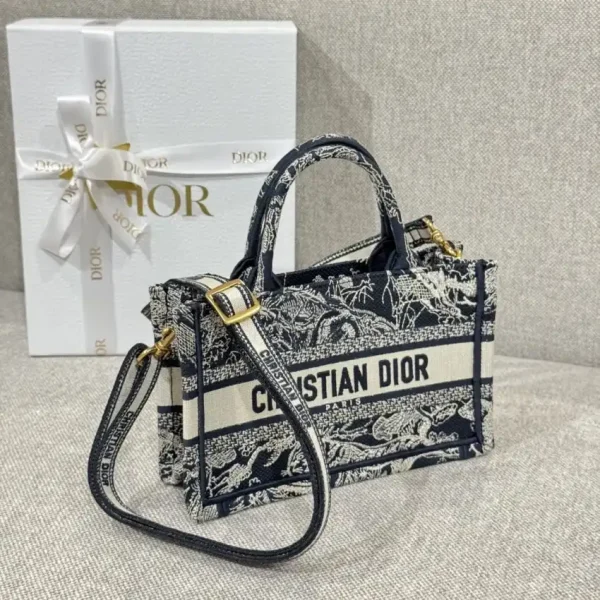 Dior Tote Book Mini  Tiger - Image 6