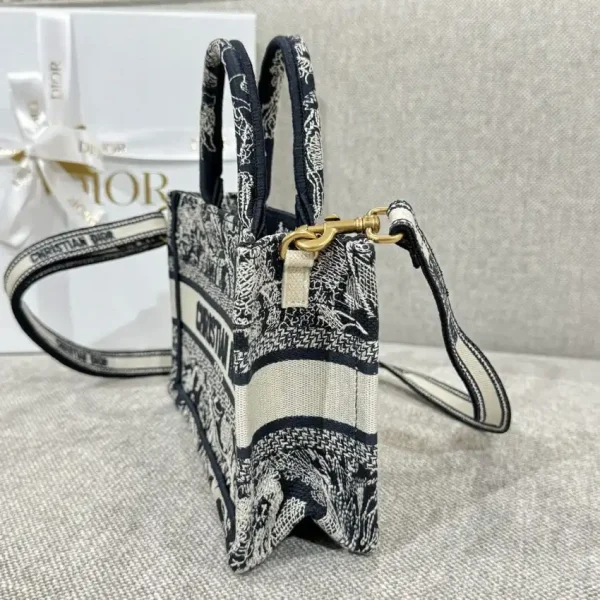 Dior Tote Book Mini  Tiger - Image 2