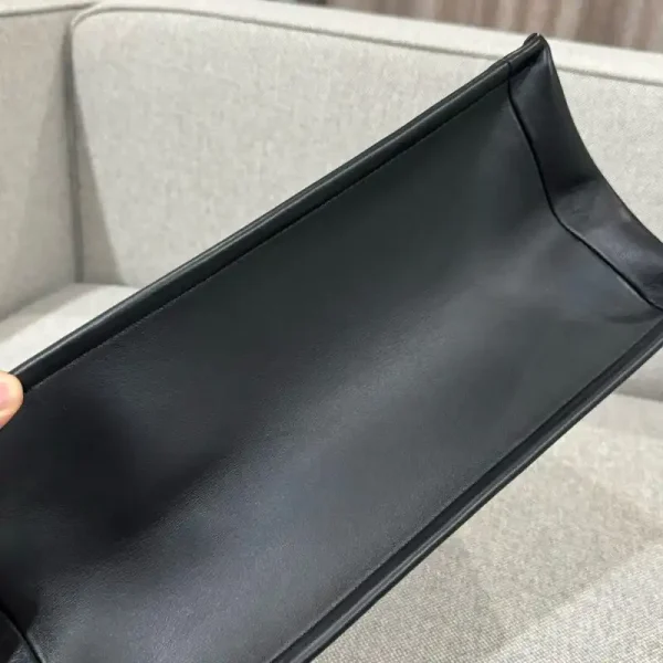 Dior Tote Book Constilation - Image 3