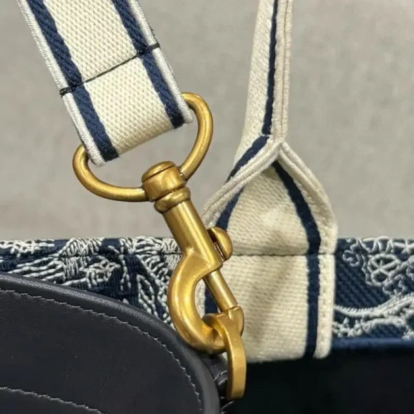 Dior Tote Book Blue Tiger Leather - Image 8