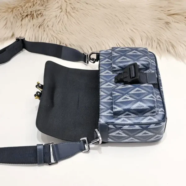 Dior Hit the Road messenger bag black - Image 4