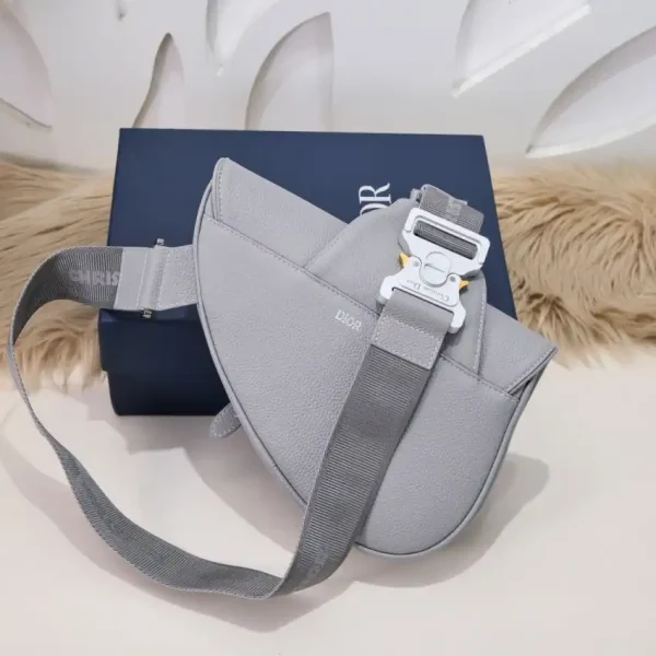 Dior Saddle 1947  Bag - Image 6