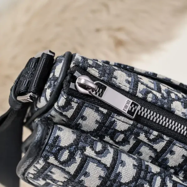 Dior 8 Bag Mini With Strap - Image 6