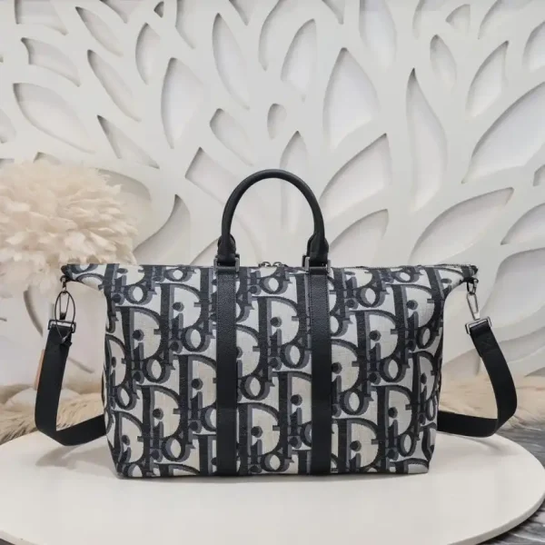 Dior Weekender 40 - Image 5