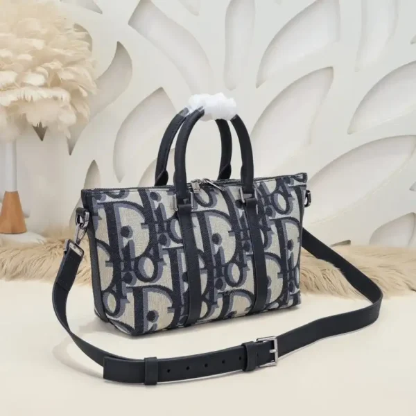 Dior Weekender 25 - Image 3