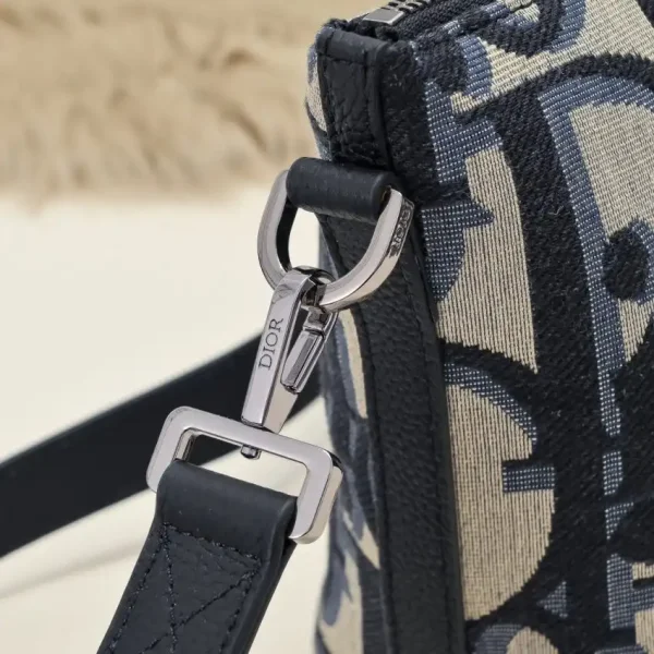 Dior Weekender 25 - Image 10