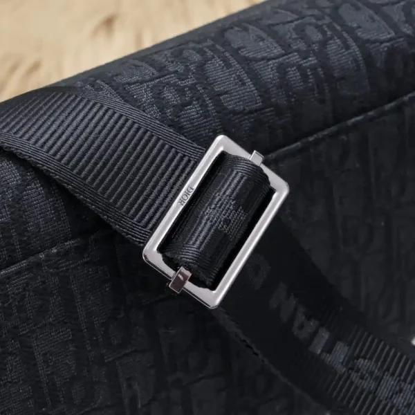 Dior Saddle Messenger  Black Classic - Image 4