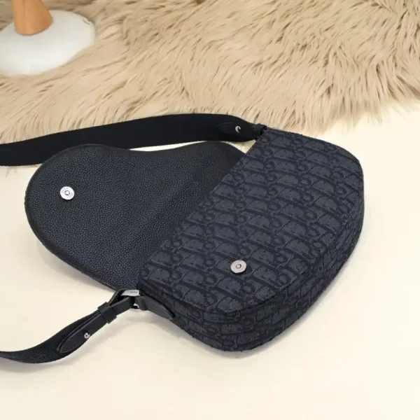 Dior Saddle Messenger  Black Classic - Image 6