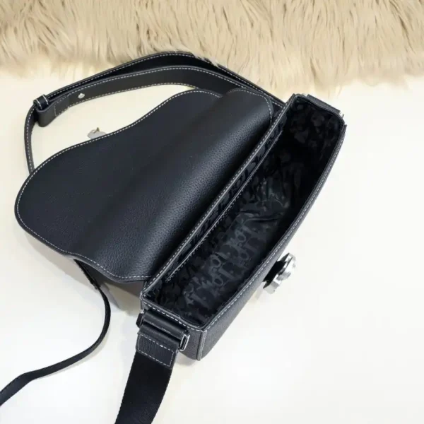 Dior Saddle Messenger Bag Black - Image 4