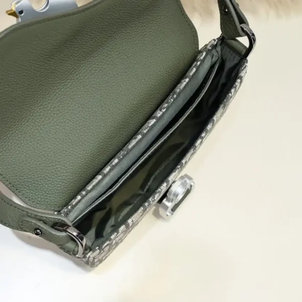 Dior  Saddle Messenger Bag Khaki - Image 9