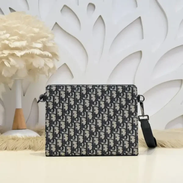 Dior Clutch - Image 4