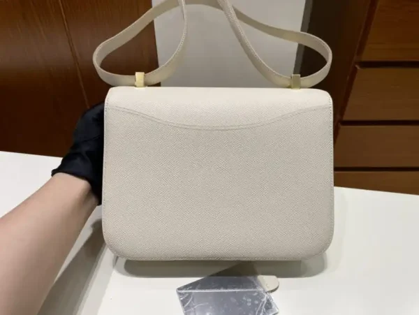 Hermes Constance 24cm Creamy White - Image 5