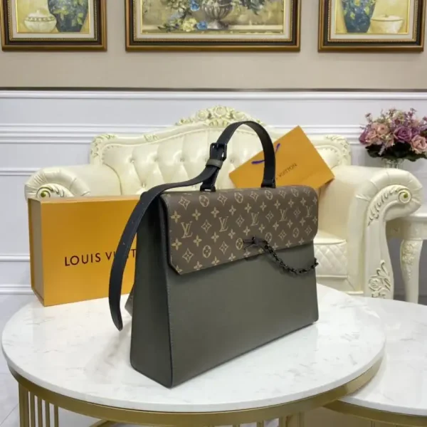 Louis Vuitton Robusto Briefcase - Image 6
