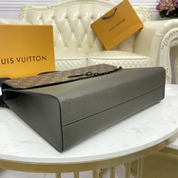 Louis Vuitton Robusto Briefcase - Image 7