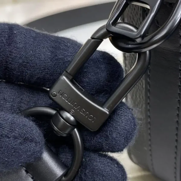 Louis Vuitton Steamer Messenger Black Canvas - Image 7