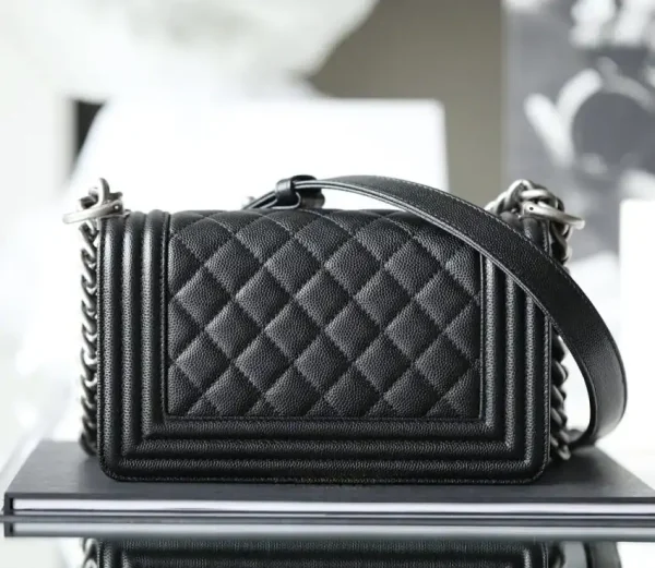 CHANEL Le Boy Black Small - Image 4