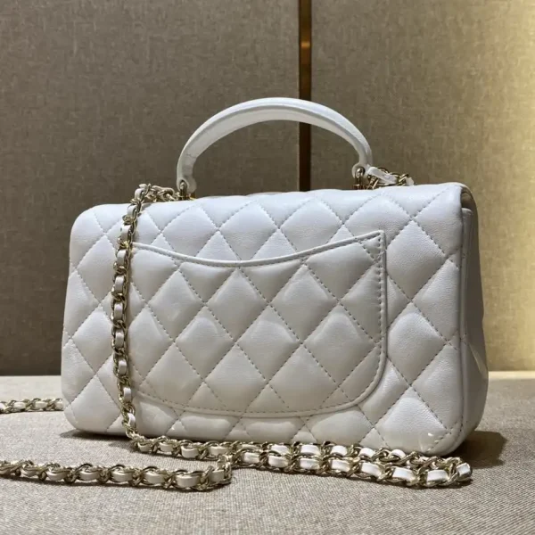 CHANEL CF 20 cm Lion White - Image 5