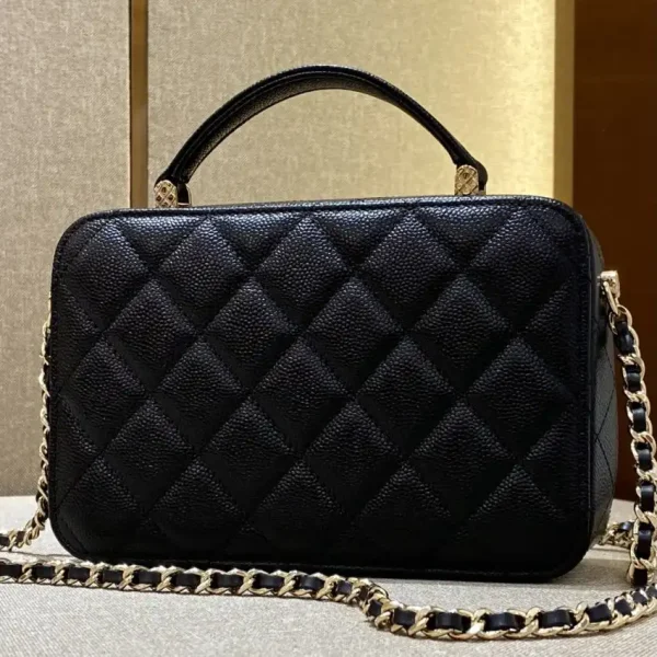 CHANEL 22 Camera Bag - Image 4