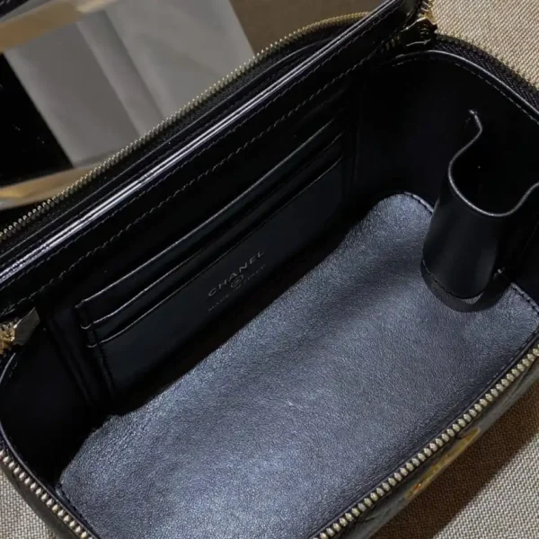 CHANEL 22S Handle Box Bag - Image 9