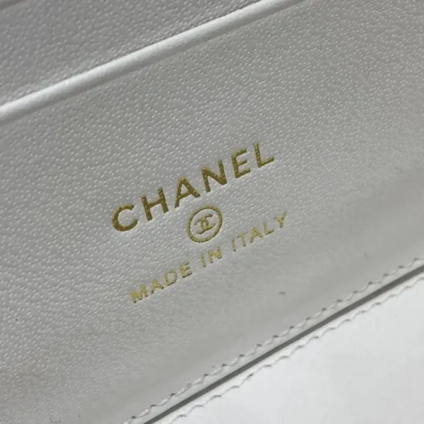 CHANEL 22S Handle Box Bag White - Image 6