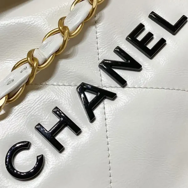 CHANEL 22 Small Handbag White - Image 6