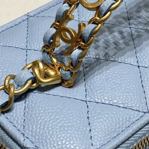 CHANEL 22S Handle Box Bag Blue - Image 4