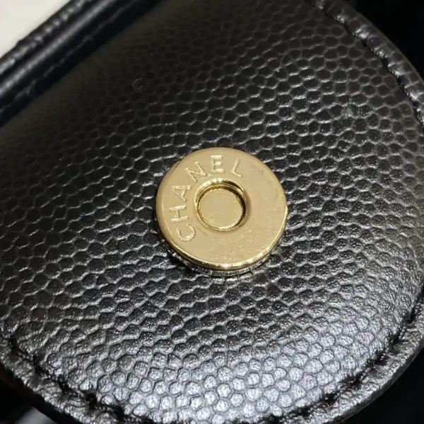 CHANEL 22S Hubo Bag - Image 5