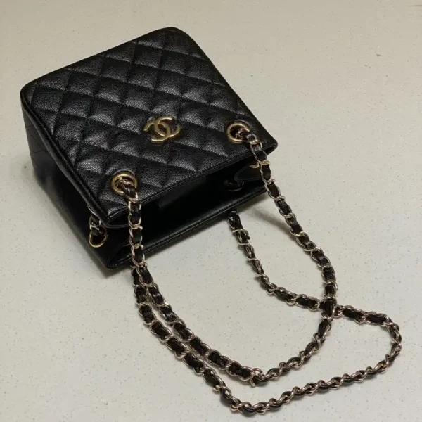 CHANEL 22S Hubo Bag - Image 2