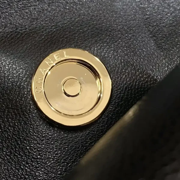 CHANEL 22S Hubo Bag - Image 7