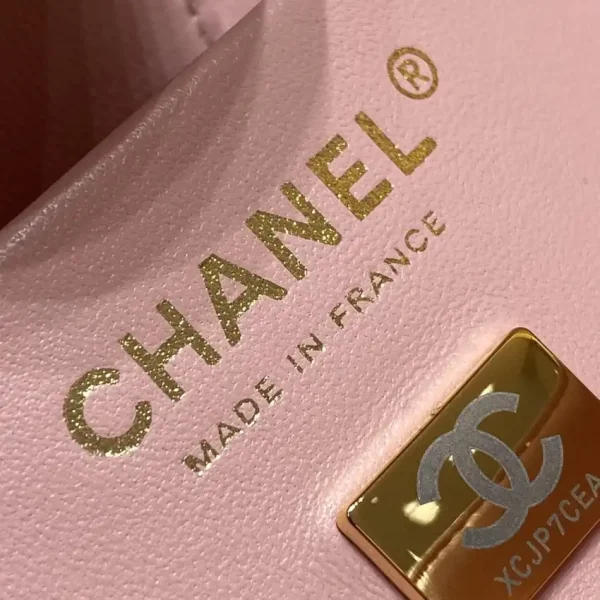CHANEL 22S Hubo Bag Pink - Image 6