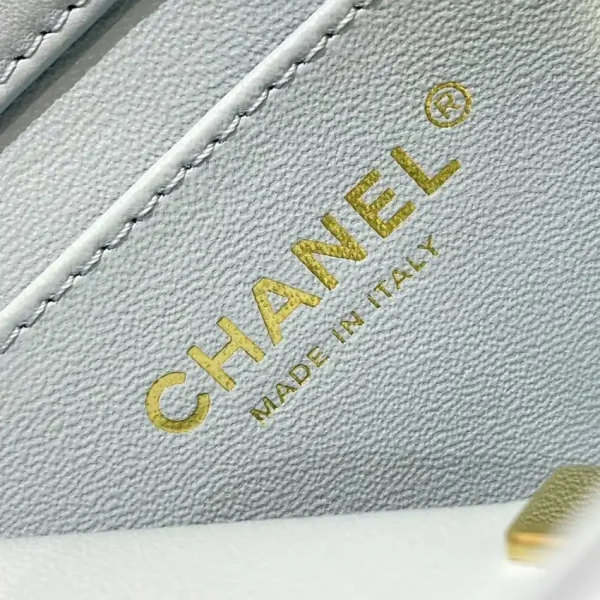 CHANEL 22P Enamel Bag Light Blue - Image 3