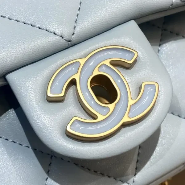 CHANEL 22P Enamel Bag Light Blue - Image 4