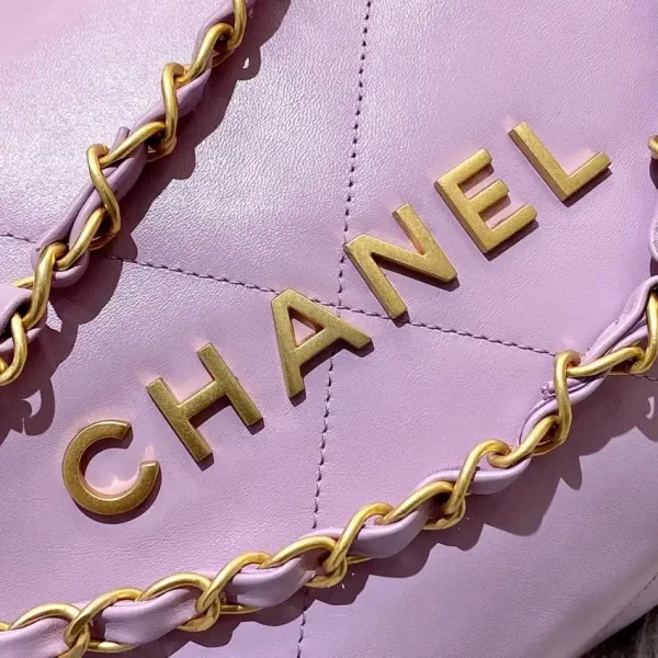 CHANEL 22 Small Handbag Purple - Image 3