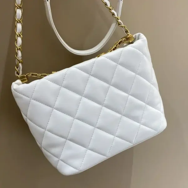 CHANEL 22s Rhinestone Hobo White - Image 4