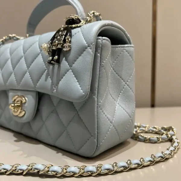 CHANEL CF 20 cm Lion Grey - Image 6