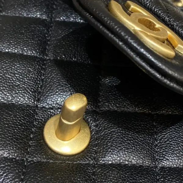 CHANEL CF 20 cm Handle Black - Image 6