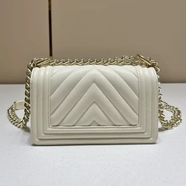 CHANEL Le Boy Small Ivory - Image 5