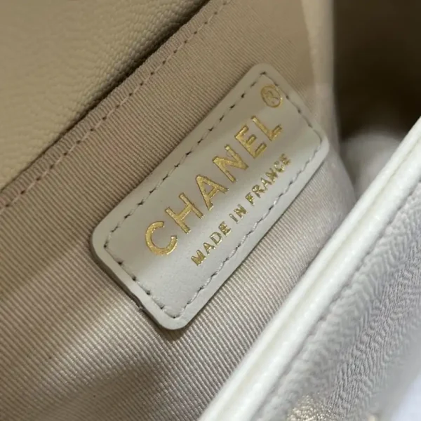 CHANEL Le Boy Small Ivory - Image 6
