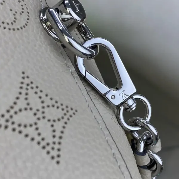 Louis Vuitton Why Knot Beige - Image 3