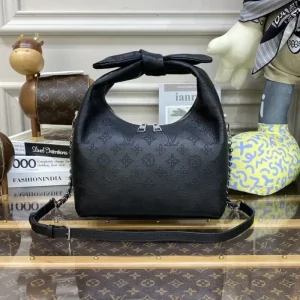 Louis Vuitton Why Knot Black