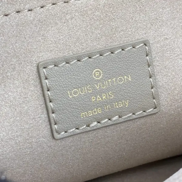 Louis Vuitton New Wave Beige - Image 8